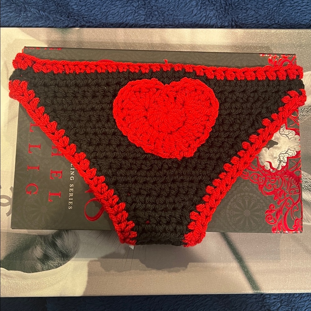 Handmade Crochet Heart Panties Bookmark Paperback - Picture 8 of 9